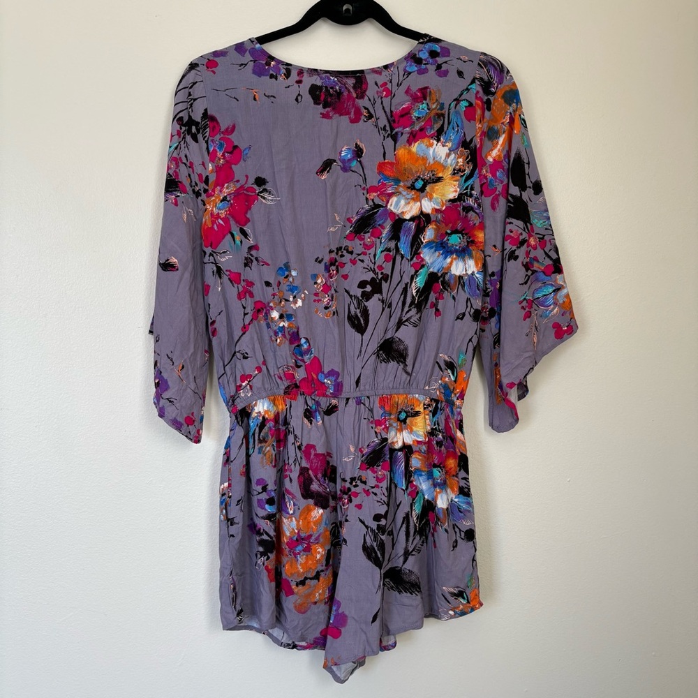 Umgee Floral Multicolor Romper Size Small - Picture 9 of 11